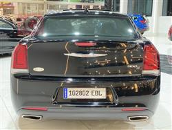 کرایسلەر 300